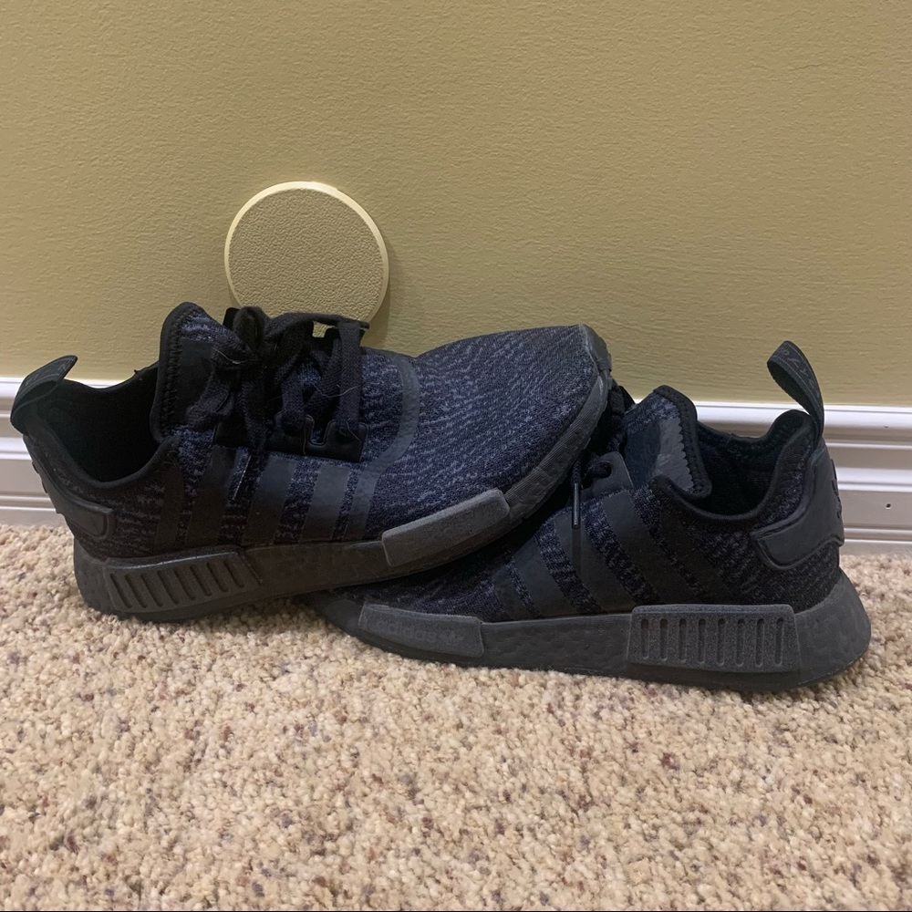 Adidas nmd tripped black